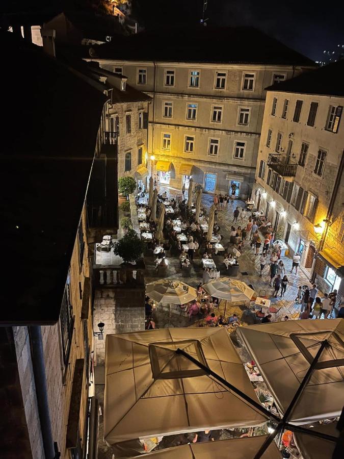 Cozy 2 Bedroom Apartment In Antique Bizanti Palace Kotor Dış mekan fotoğraf