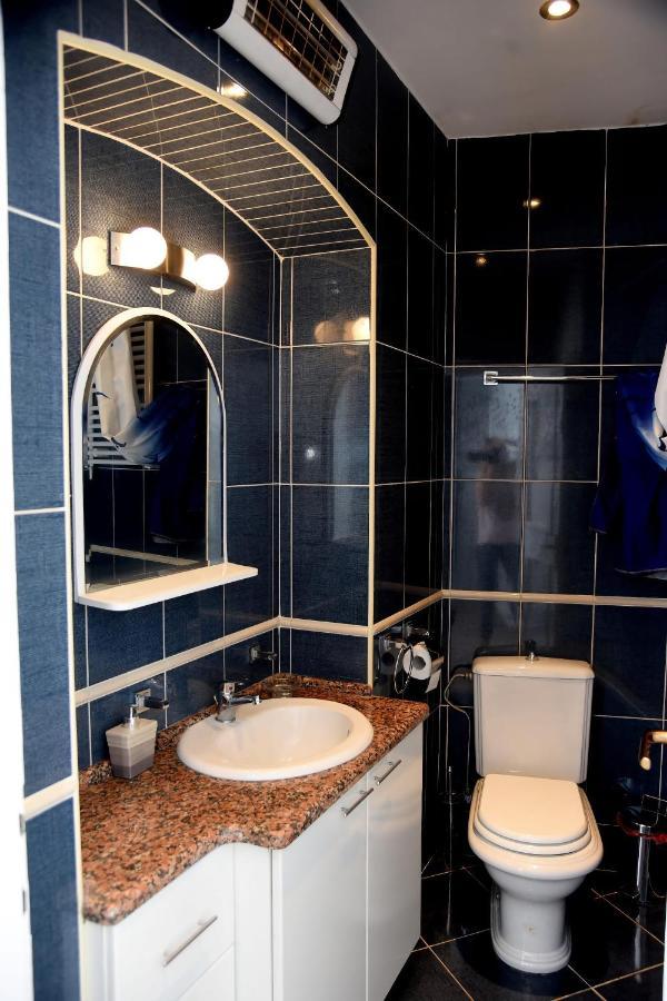 Cozy 2 Bedroom Apartment In Antique Bizanti Palace Kotor Dış mekan fotoğraf