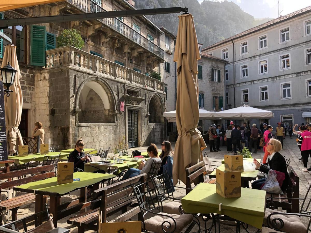 Cozy 2 Bedroom Apartment In Antique Bizanti Palace Kotor Dış mekan fotoğraf